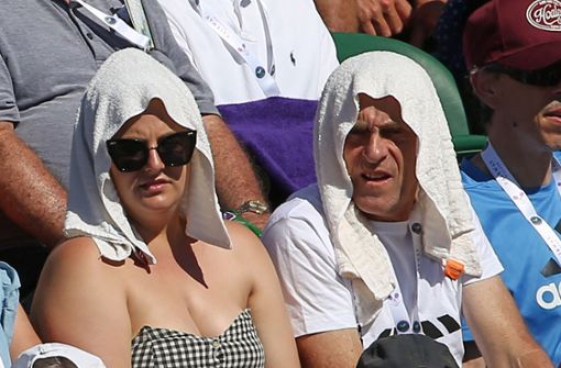 Auch in London leiden die Menschen unter der Hitze – wie hier beim Tennis-Turnier in Wimbledon. Foto: picture alliance/dpa