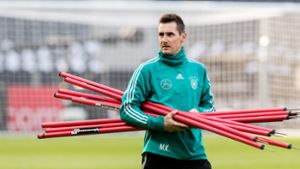 Derzeit ist Miroslav Klose Assistent von Bundestrainer Joachim Löw, bald könnte er Jugendtrainer beim FC Bayern München sein. Foto: Bongarts