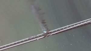 Kiew hat eine Beteiligung an dem Anschlag auf die Krim-Brücke bislang nicht eingeräumt. Foto: dpa/Uncredited