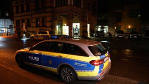 Bei der blutigen Auseinandersetzung in der Plochinger Innenstadt wurden zwei Menschen verletzt. Foto: SDMG/SDMG / Kohls